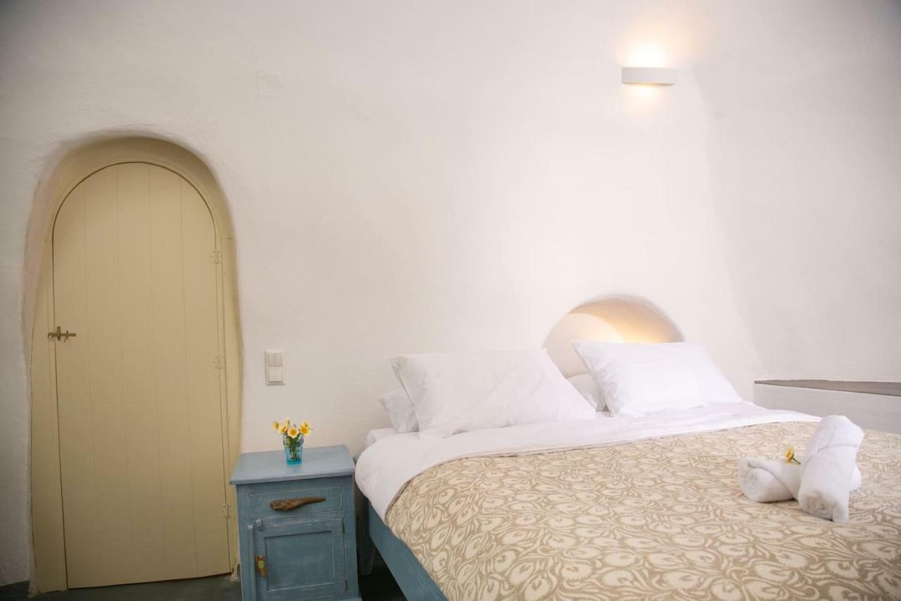 티라시아 Agrilia Secluded Cave House 빌라 외부 사진