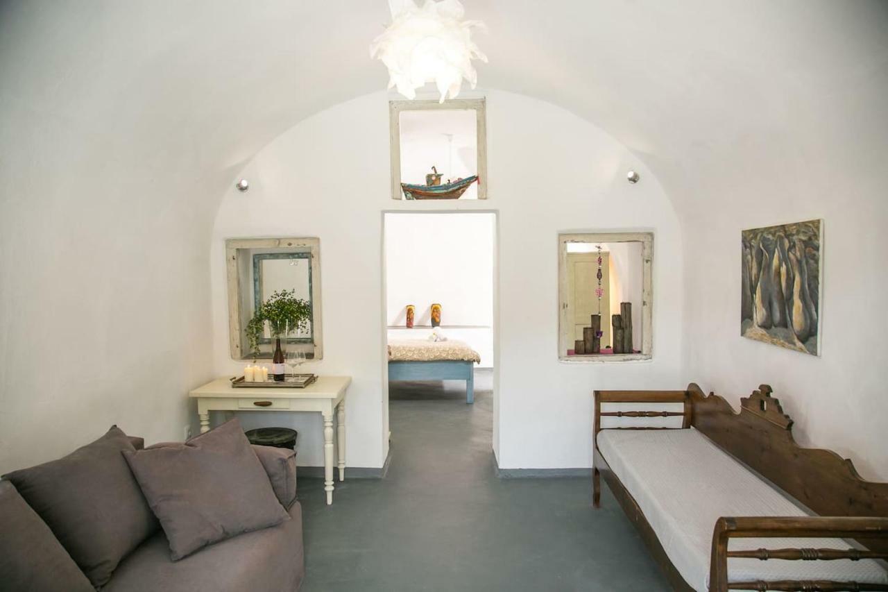 티라시아 Agrilia Secluded Cave House 빌라 외부 사진